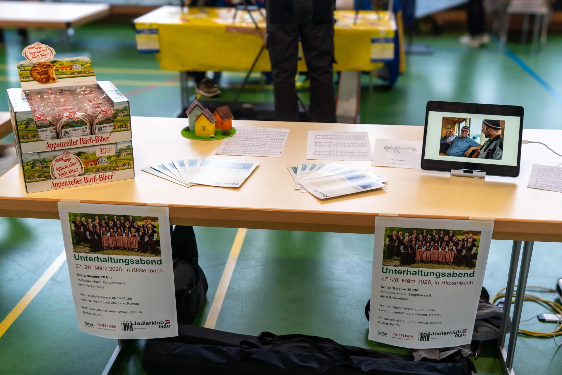 DSC03672.jpg_compressed