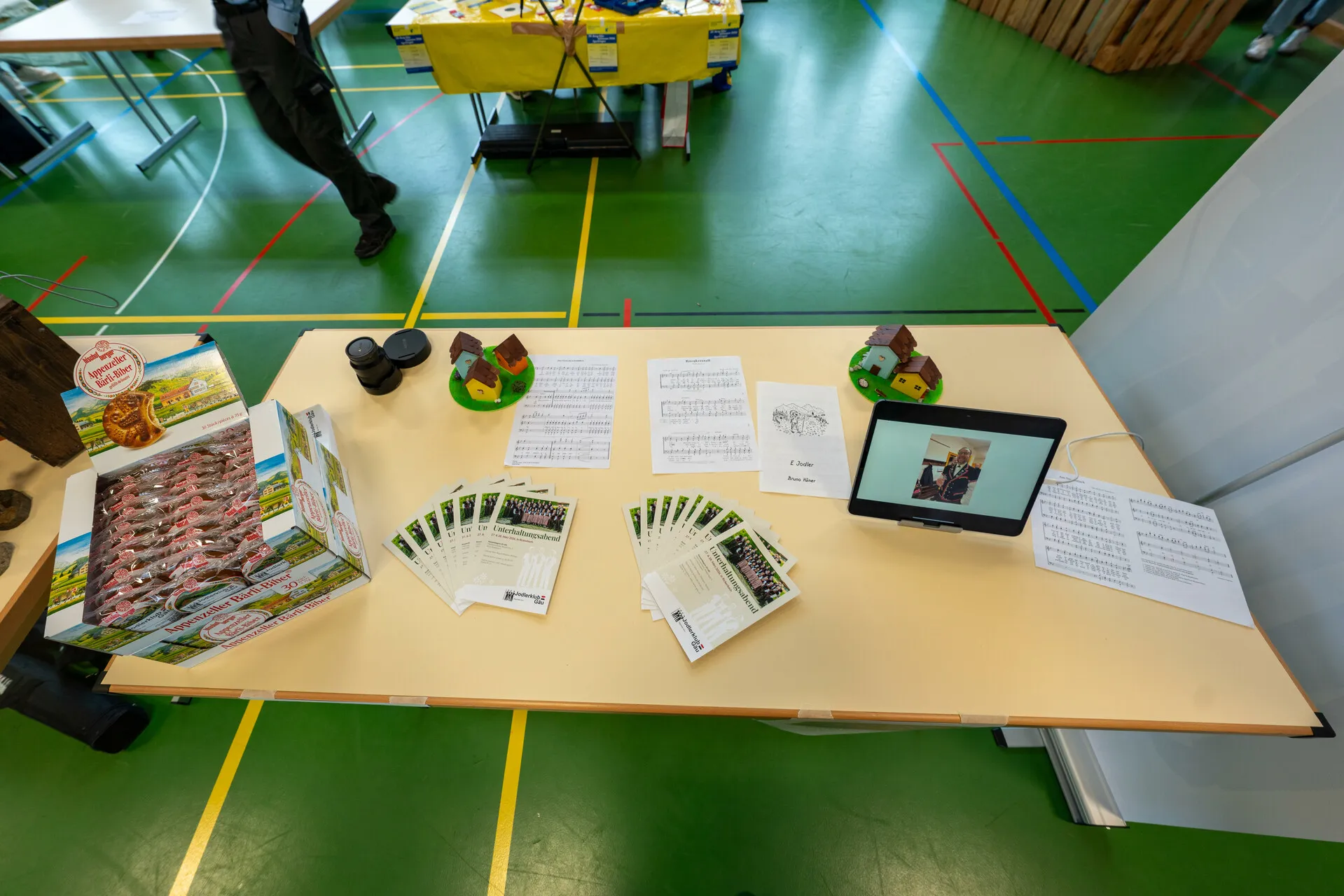 DSC03676.jpg_compressed